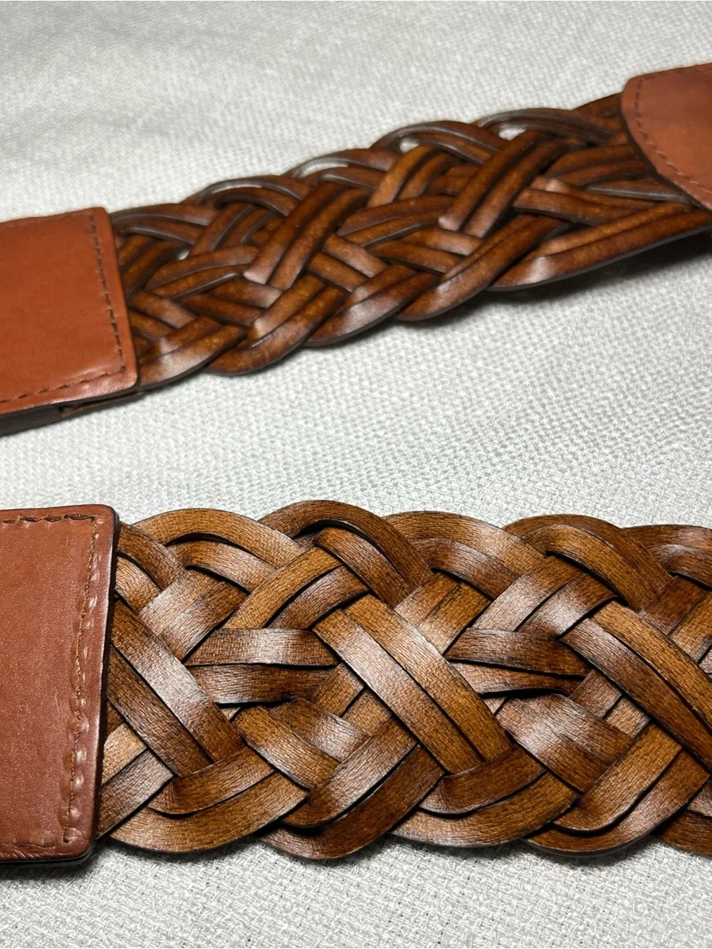 The Unbranded Brand classic braided