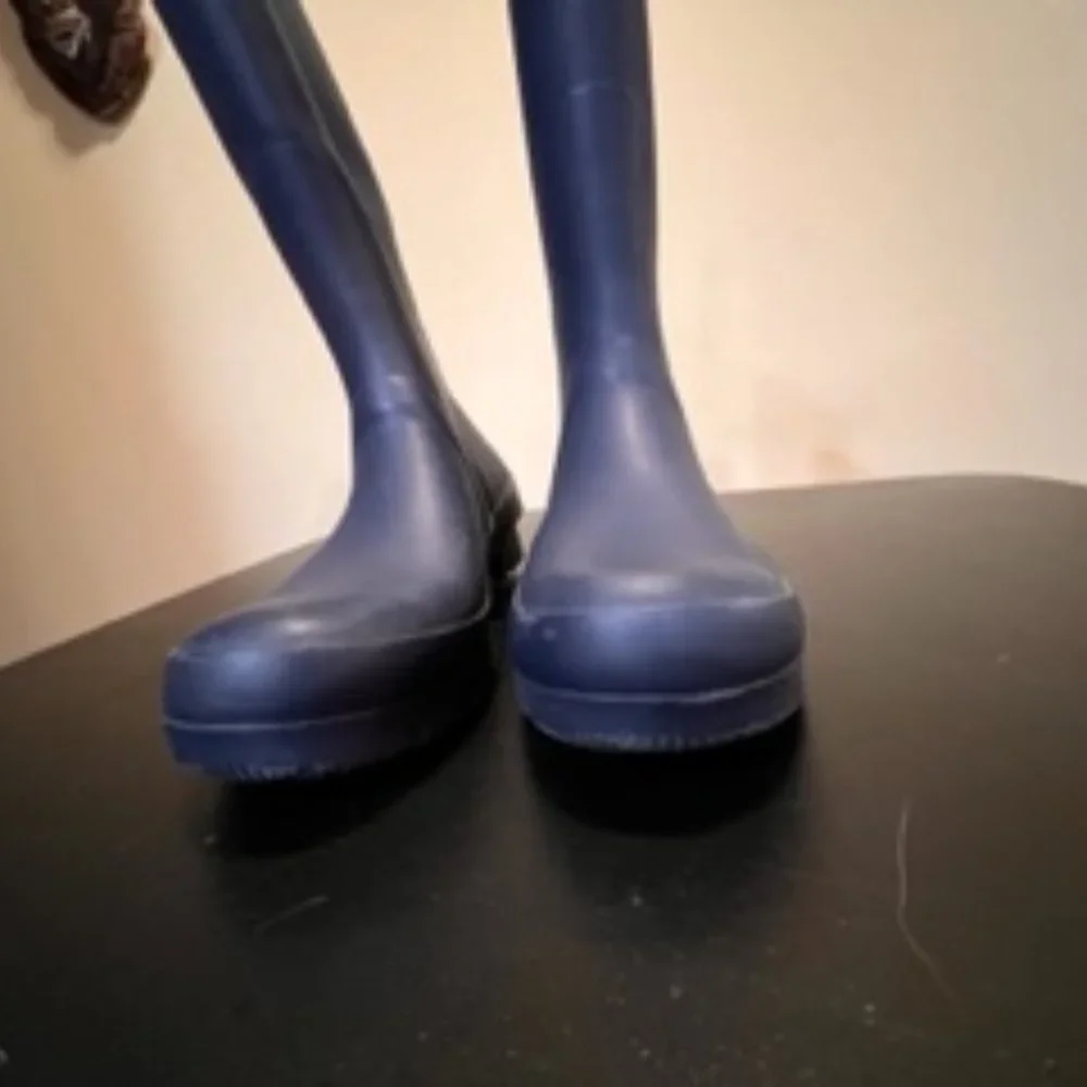 Hunter size blue