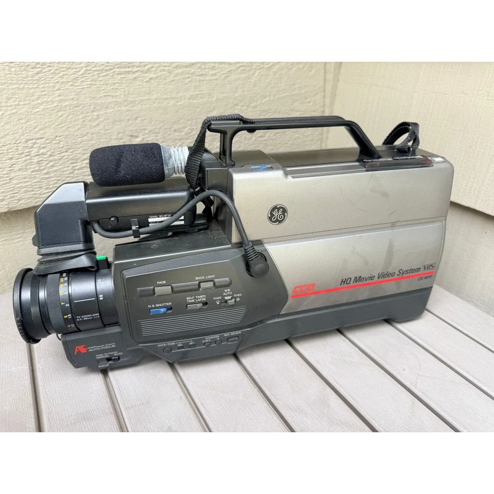 GE carrying case located