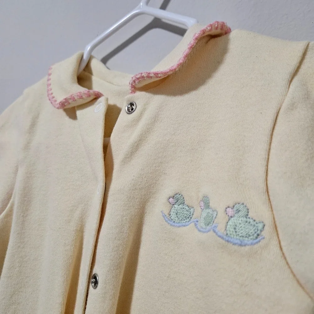 N/A vintage style