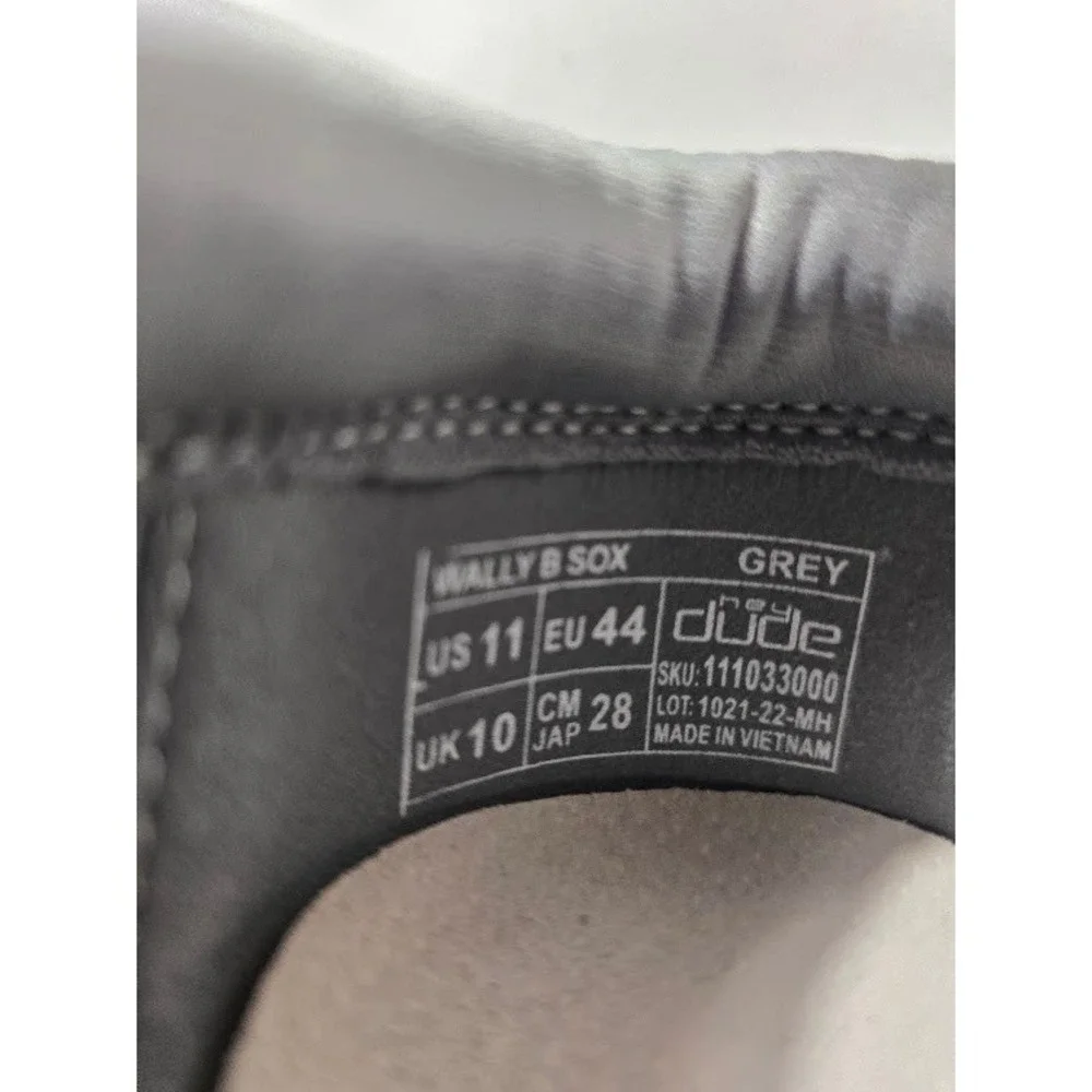 Hey Dude feel stretch designed