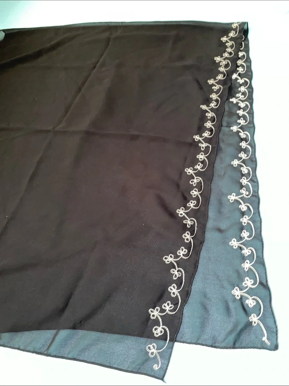 unknown wrap scarf