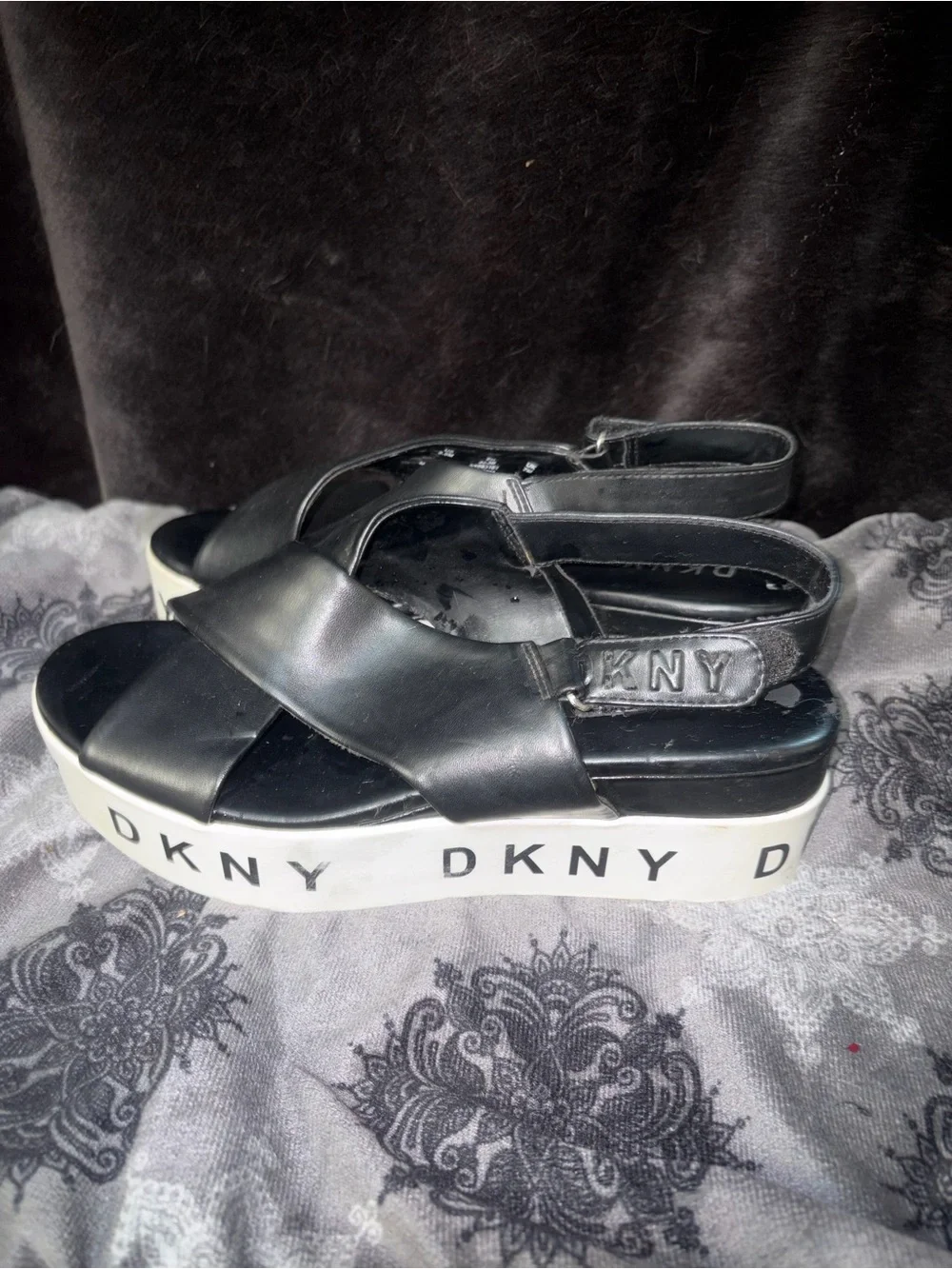 Dkny stylish platform