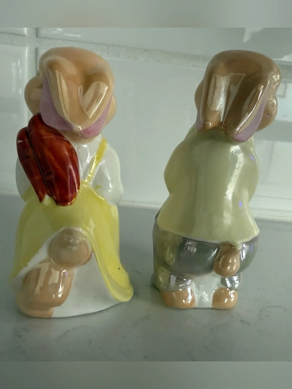 N/A charming ceramic
