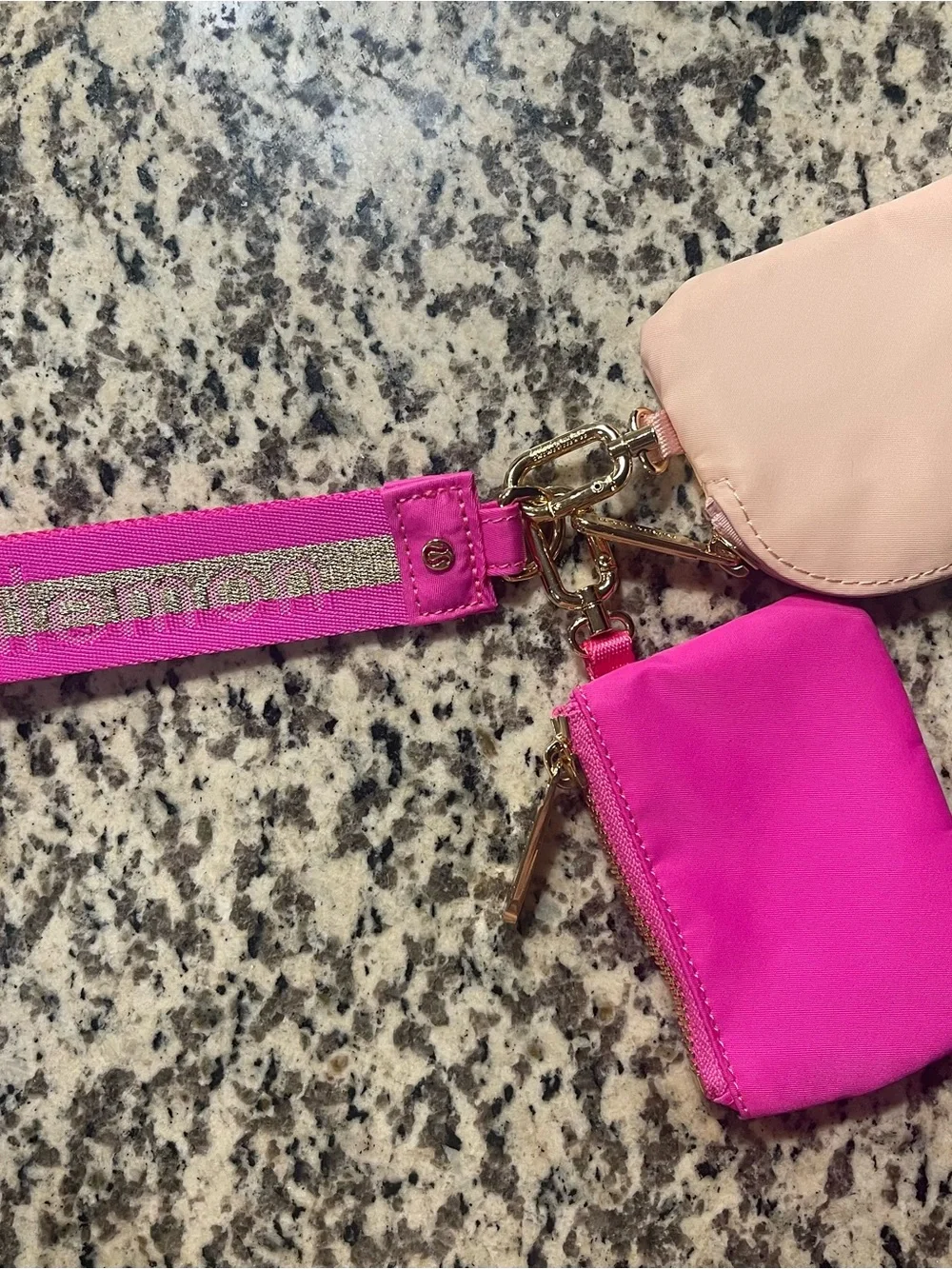 lululemon athletica compact wristlet