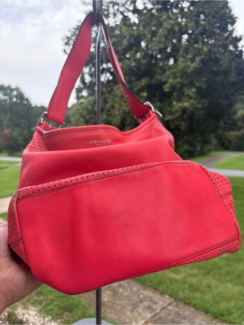 Coach soft red