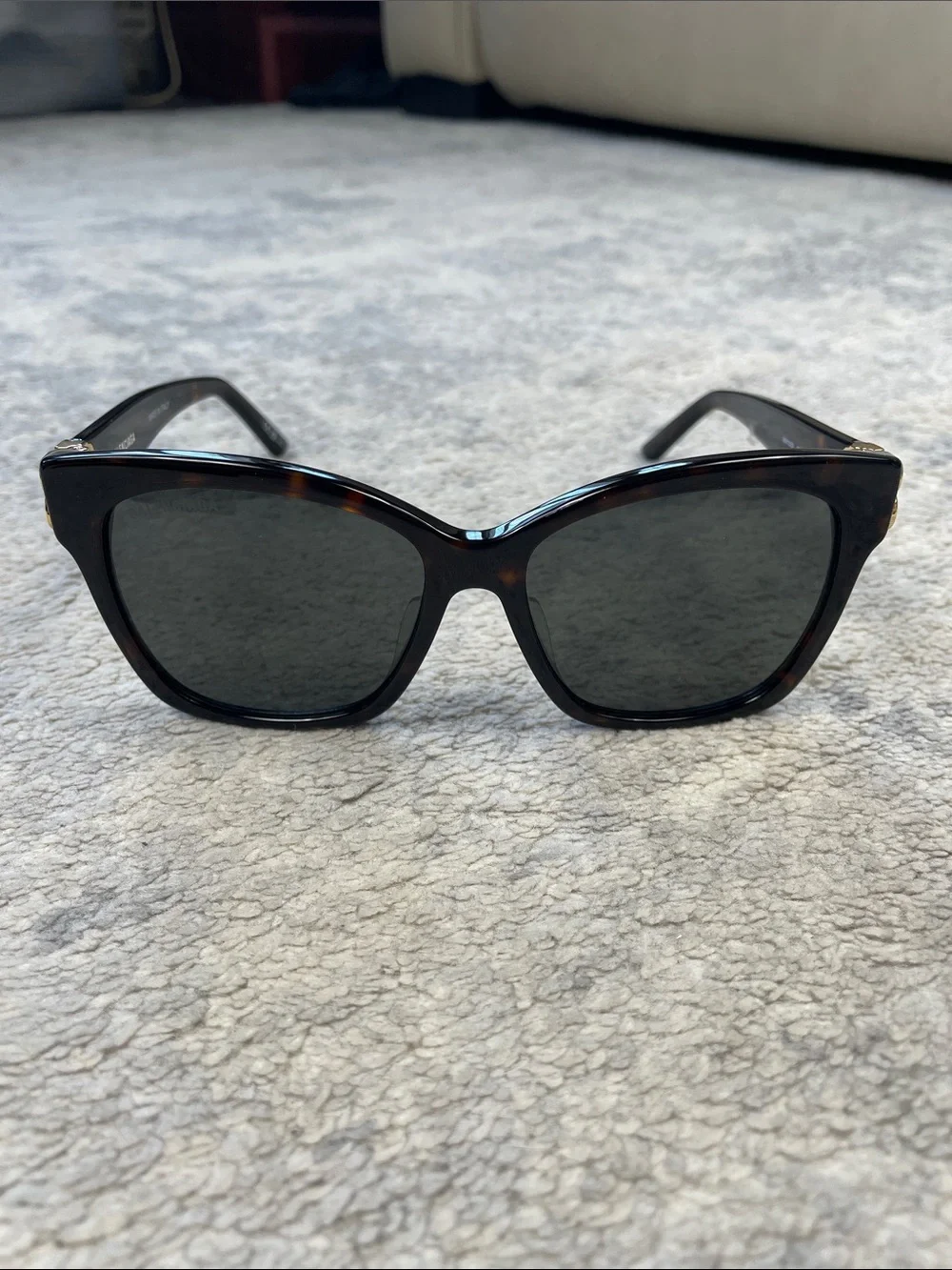 Balenciaga frame color