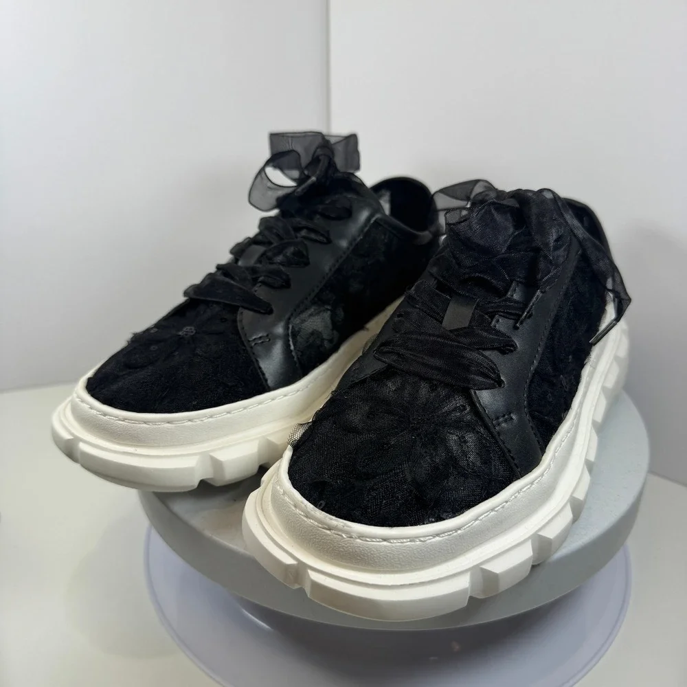 Chloé these cosy