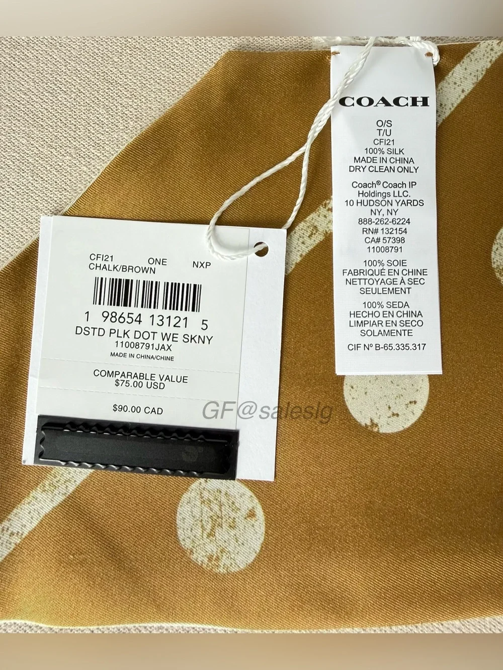Coach versatile silk