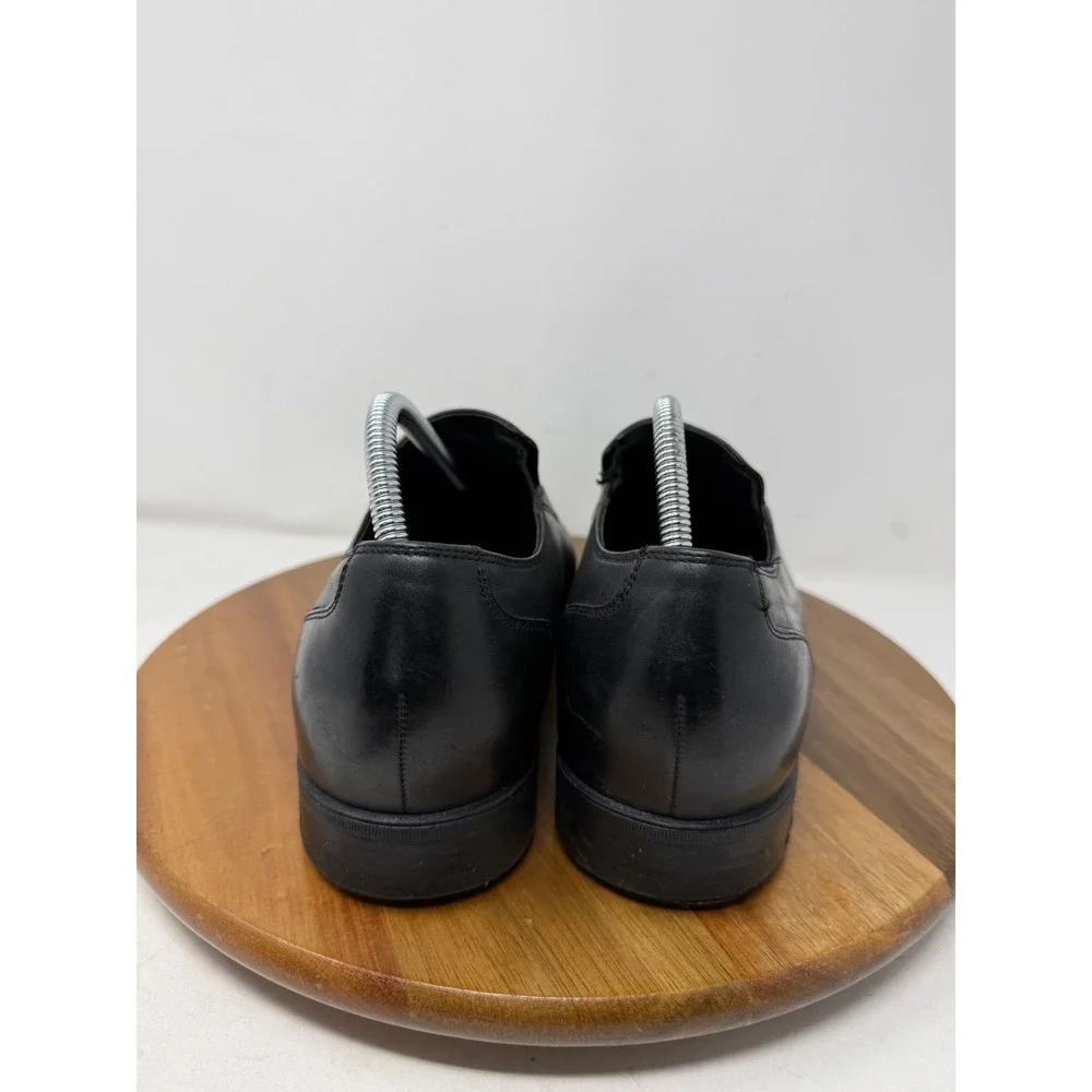 Cole Haan excellent preowned
