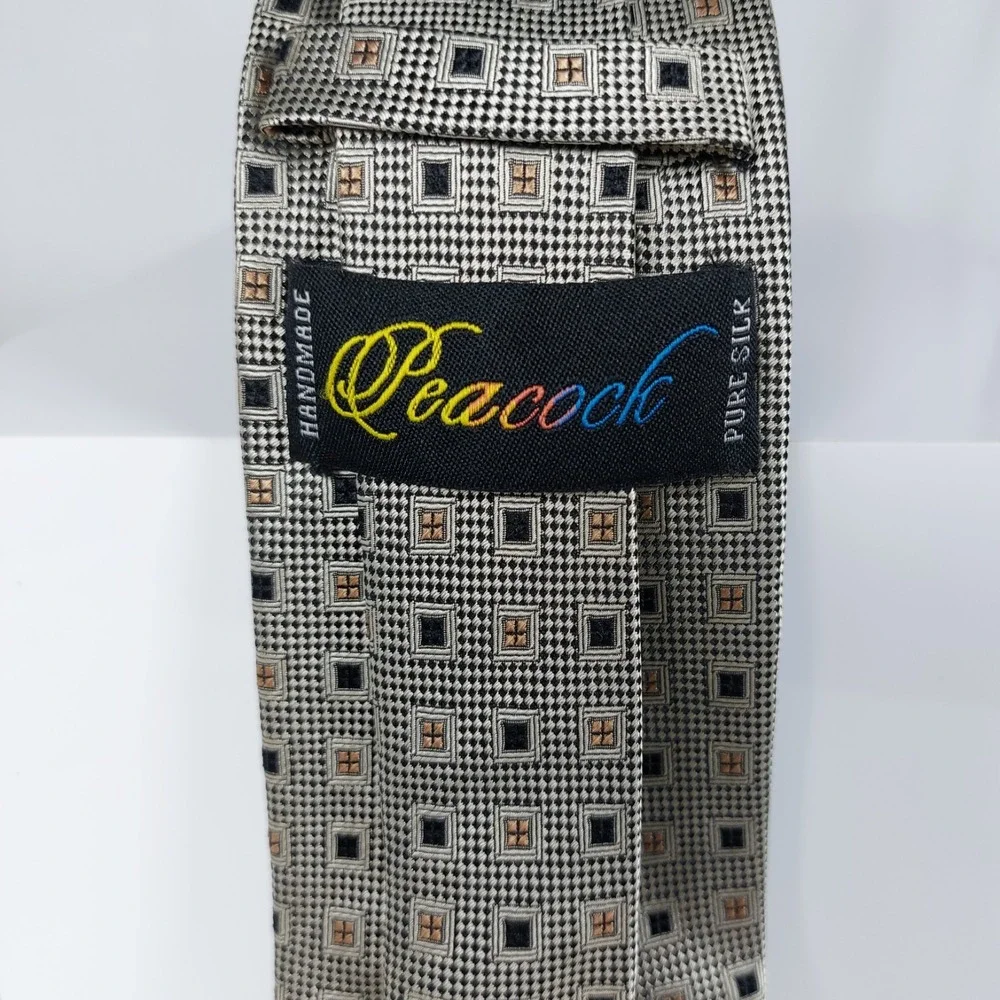Peacock Alley pattern quality made