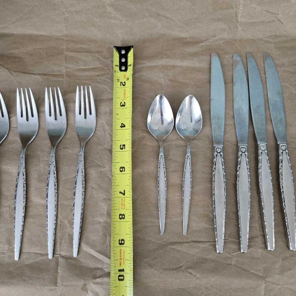 Oneida Community VENETIA Stainless Steel Burnished Finish‎ Flatware 15 Pieces