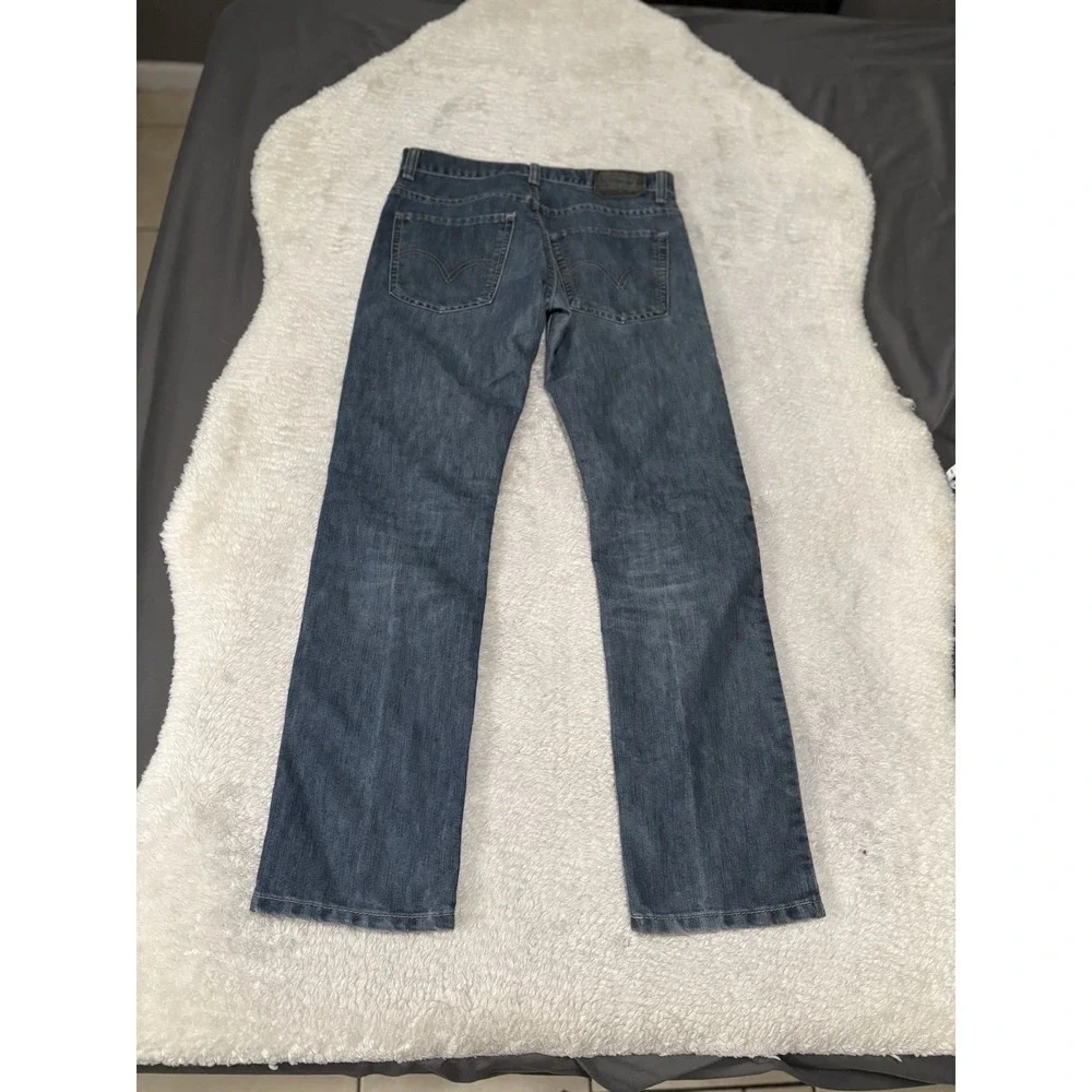 Levis used look