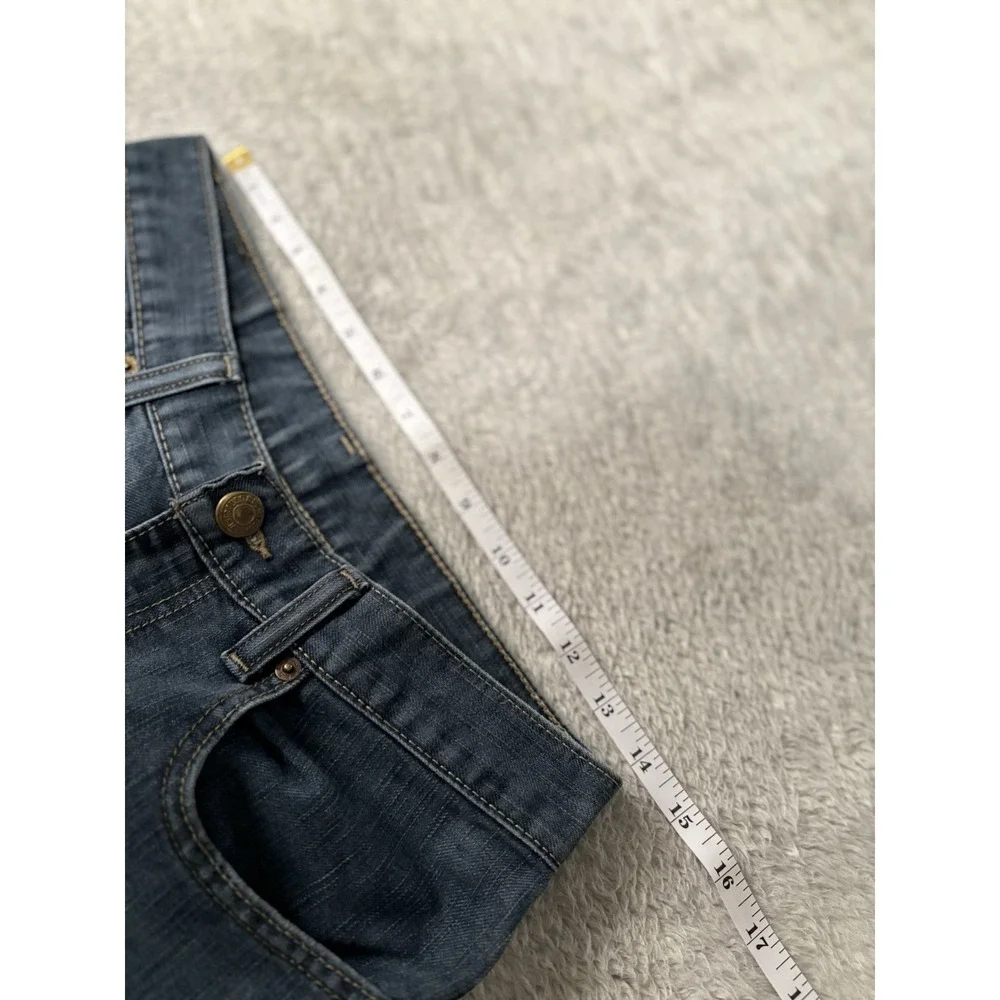 Levis used look