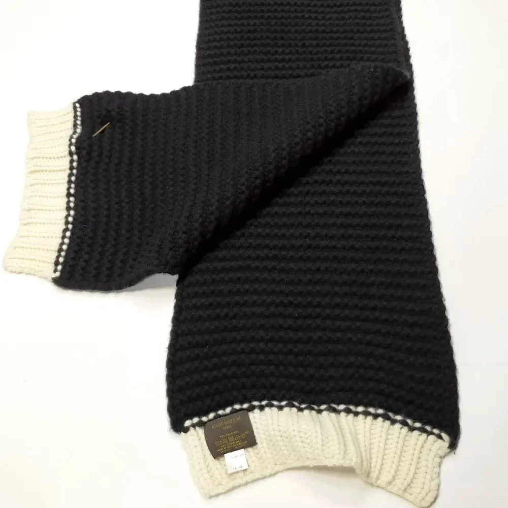 Louis Vuitton 100% authentic