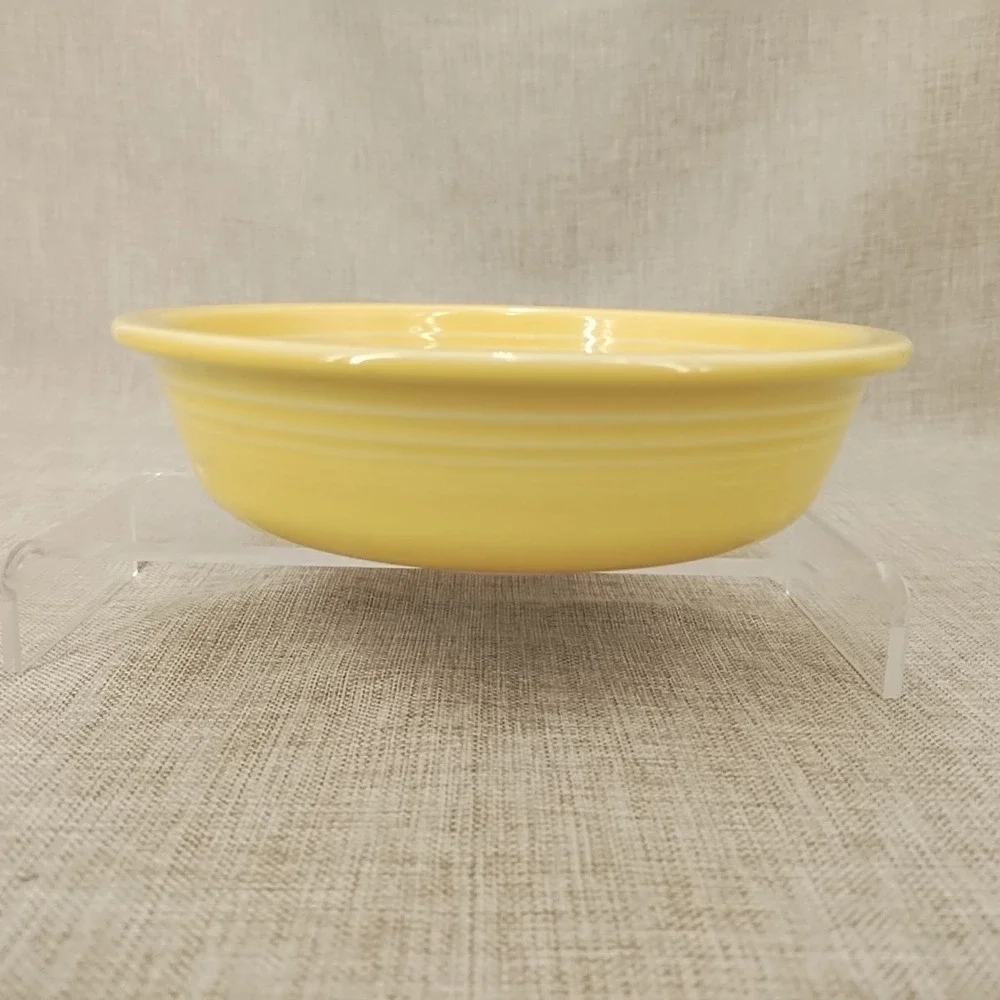 Fiesta Retired Sunflower Yellow Classic Rim Cereal Bowl 6 7/8