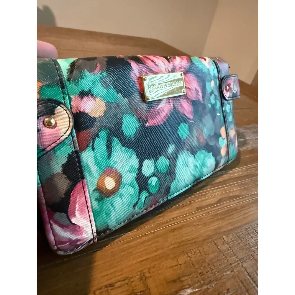 Steve Madden vibrant floral