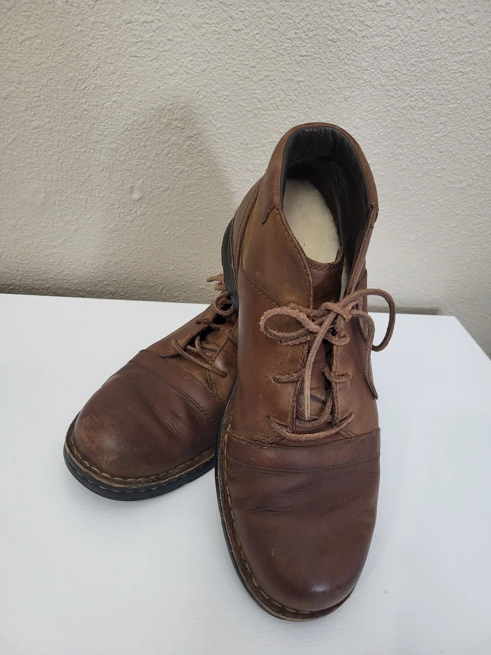 UGG men brown