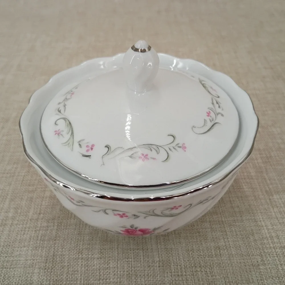 Fine China of Japan feel we excellent