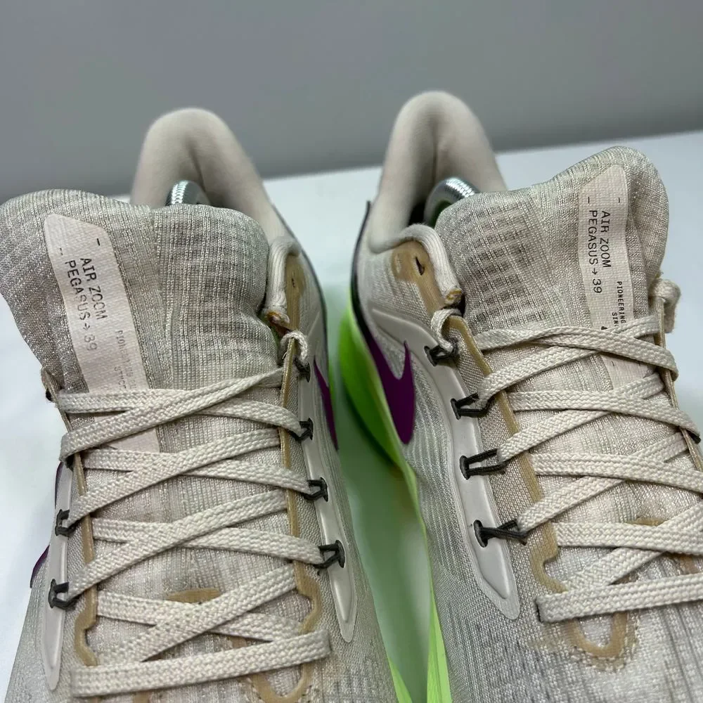 Nike light gray
