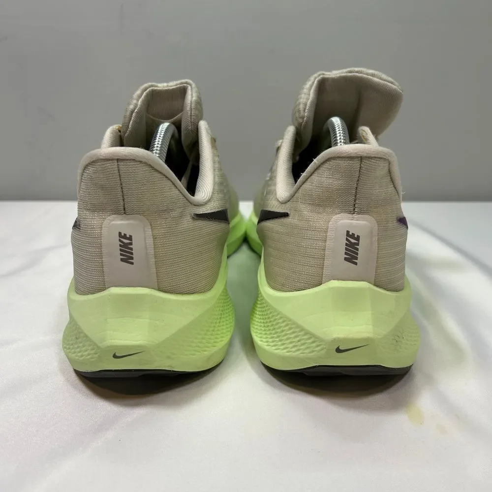 Nike light gray