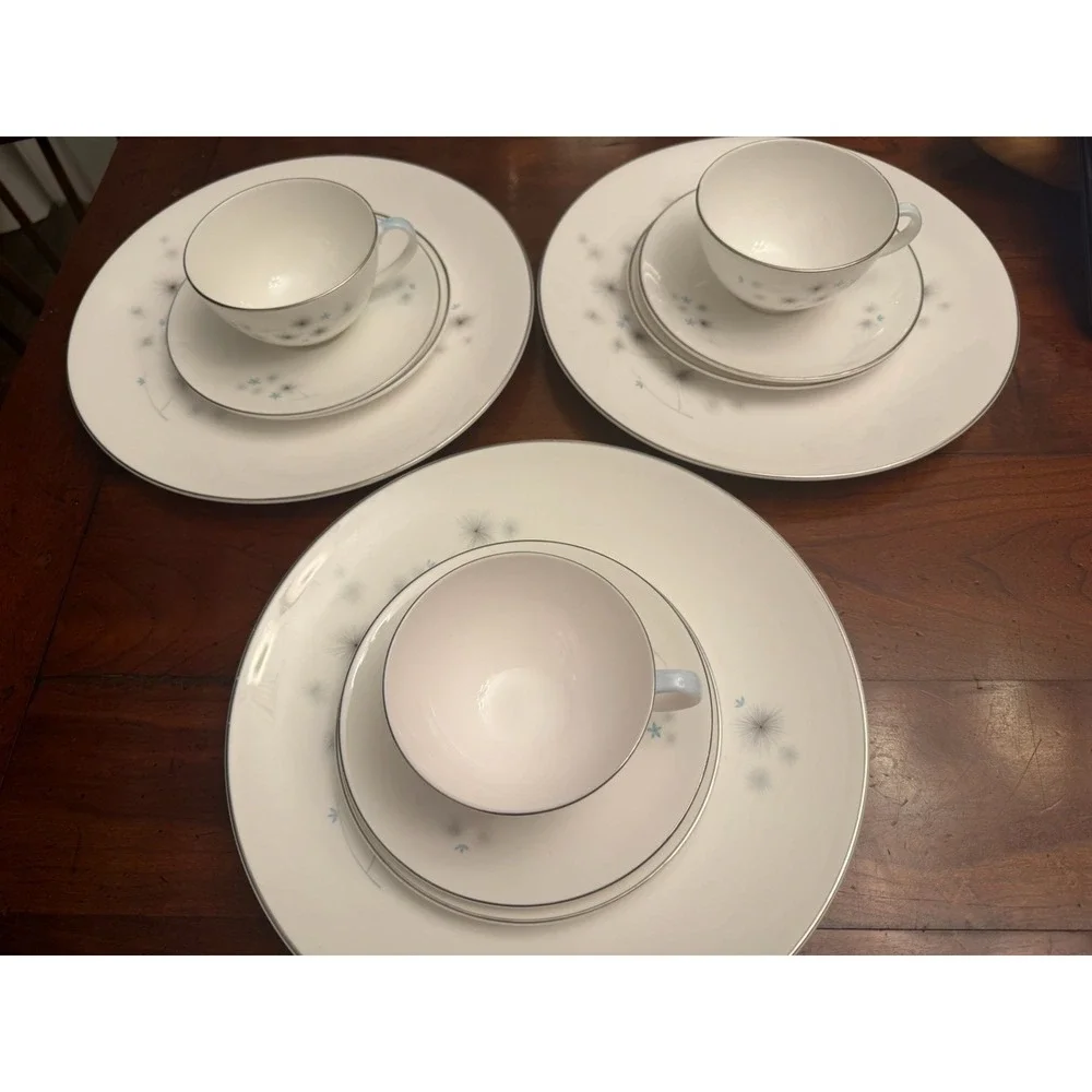 Royal Doulton add or