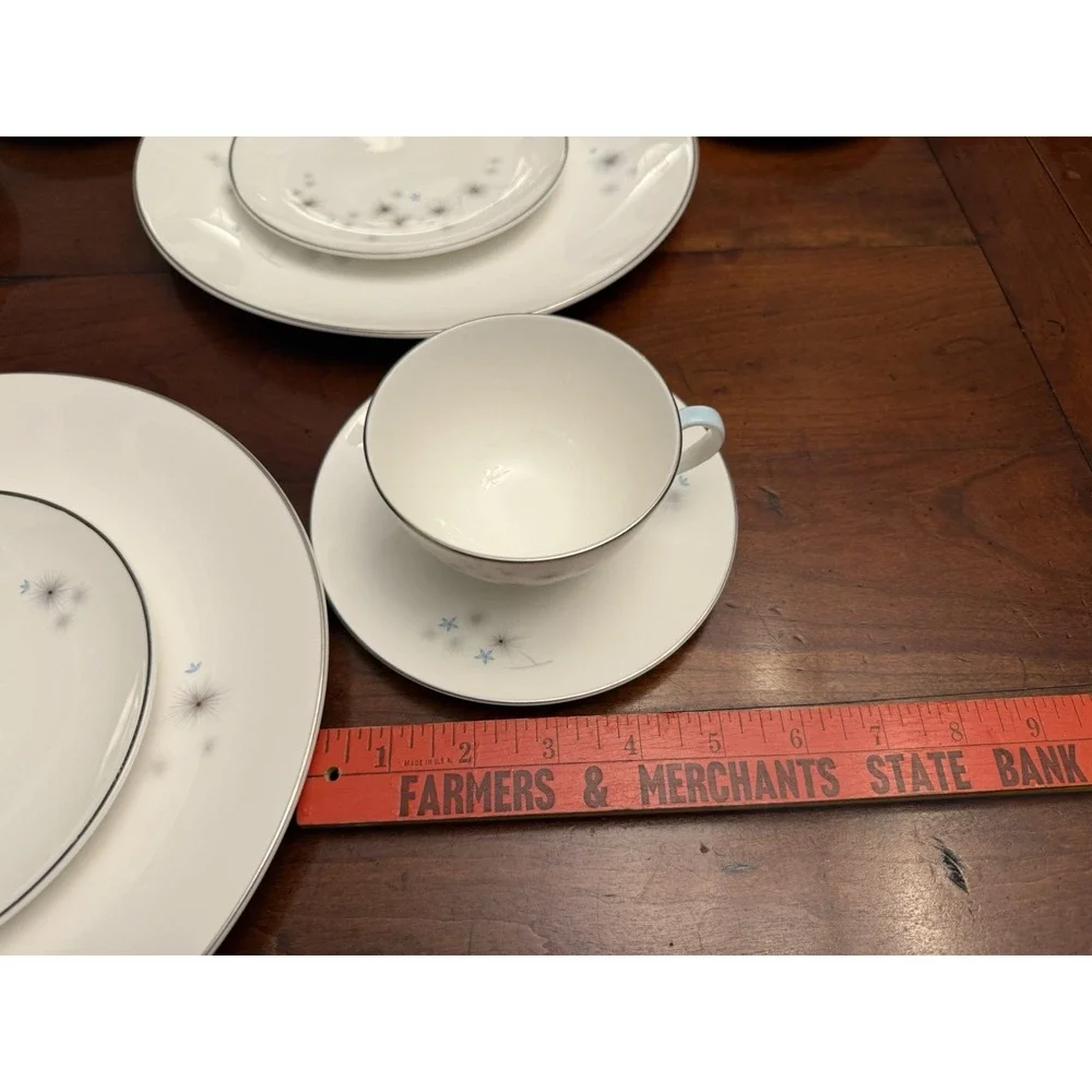 Royal Doulton add or