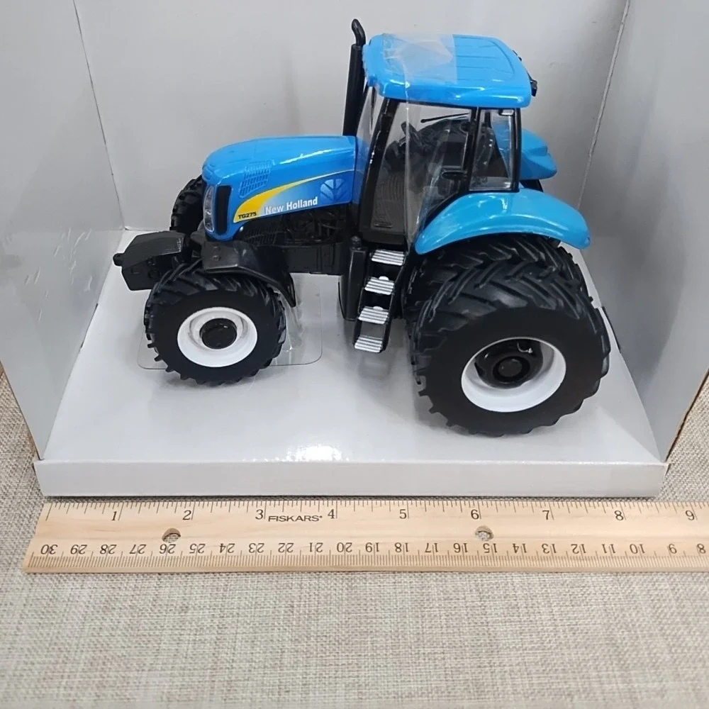 ERTL 32 scale