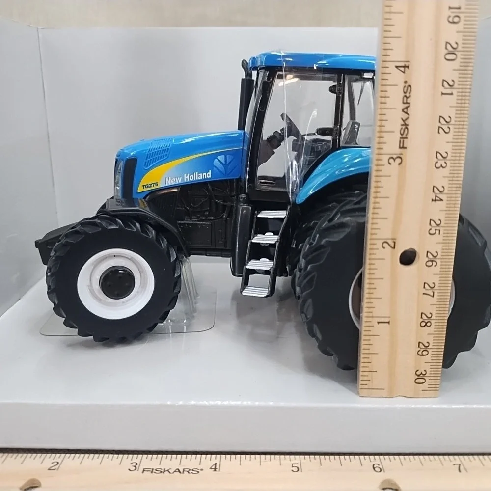 ERTL 32 scale