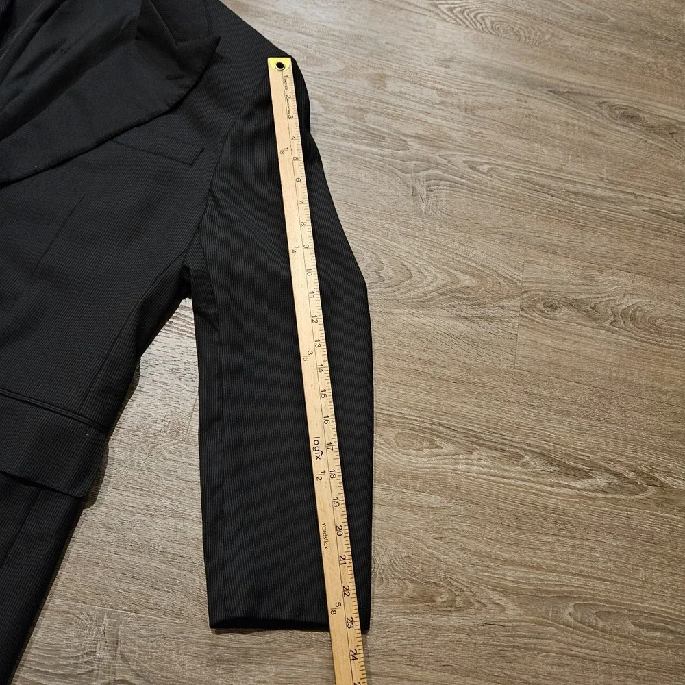 Valentino pre owned