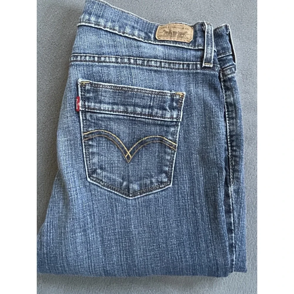 Levis product pair