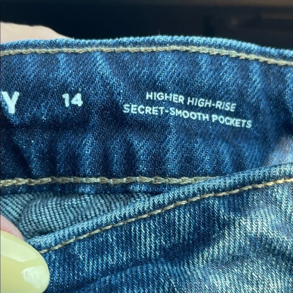 Old Navy higher high
