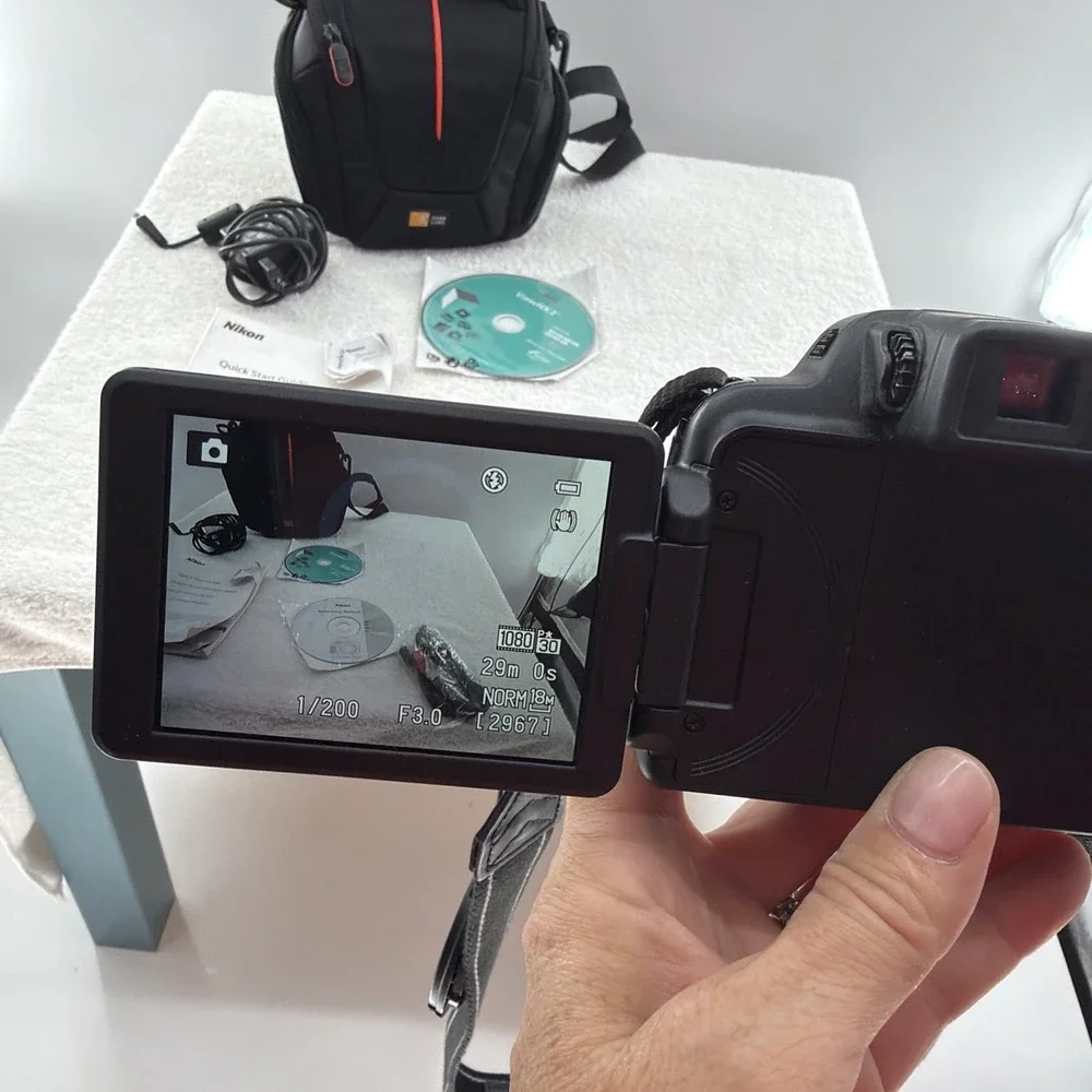 Nikon coolpix p520