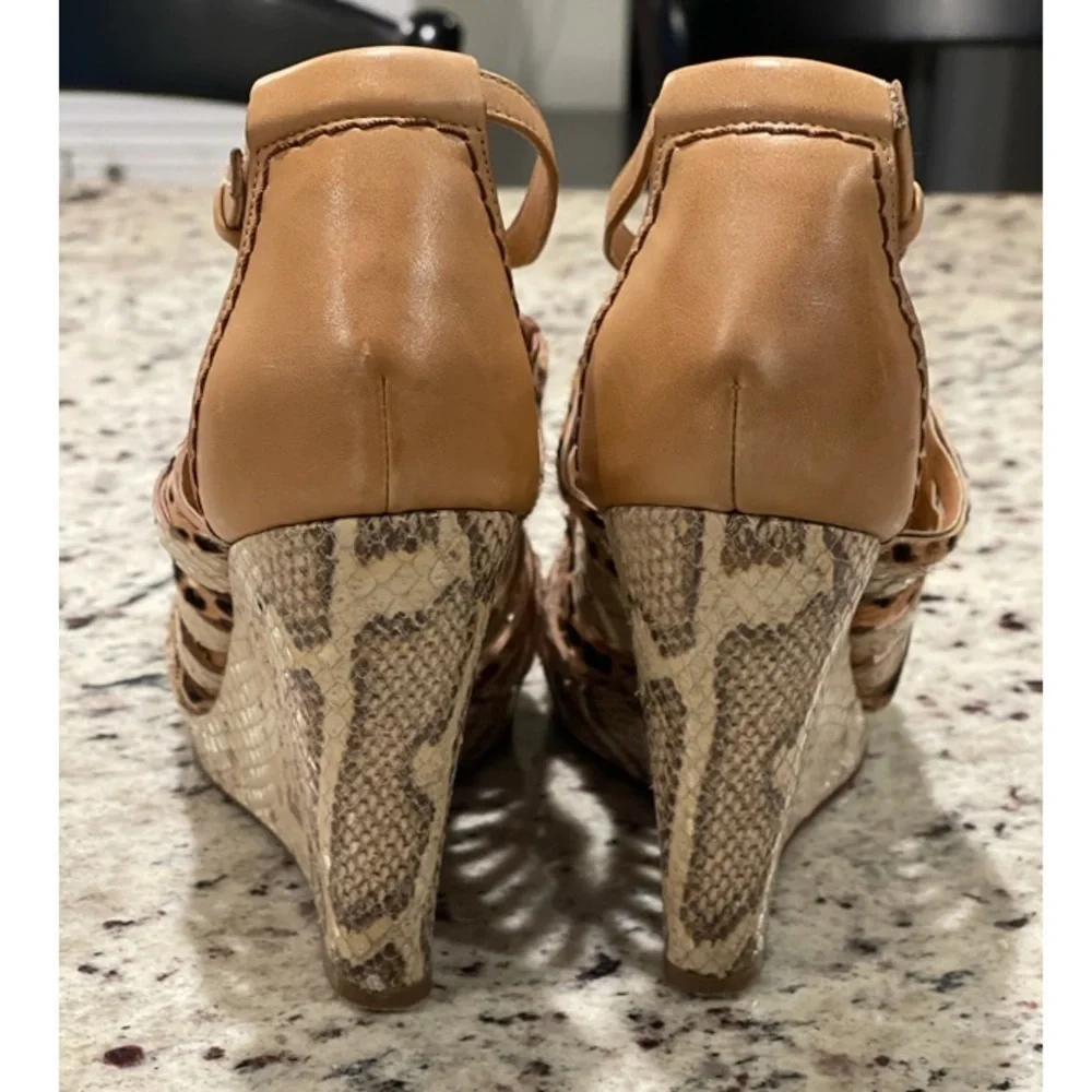 Cole Haan be which