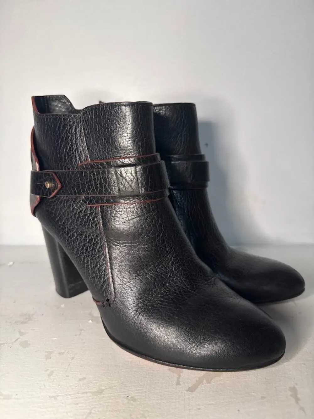 Tory Burch Dorese Black Pebbled Leather Ankle Booties Boots Block Heel Womens 7