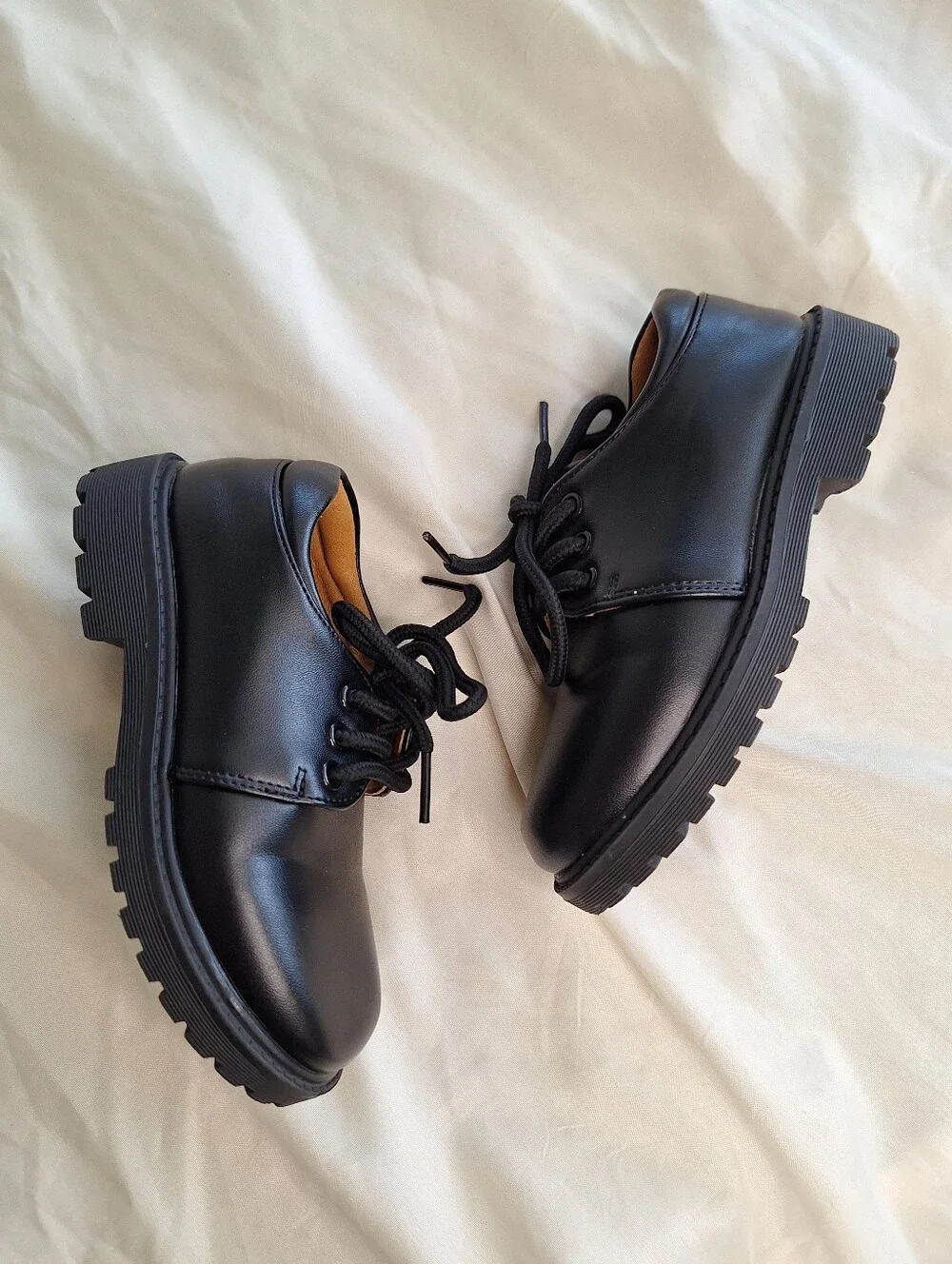 N/A classic black