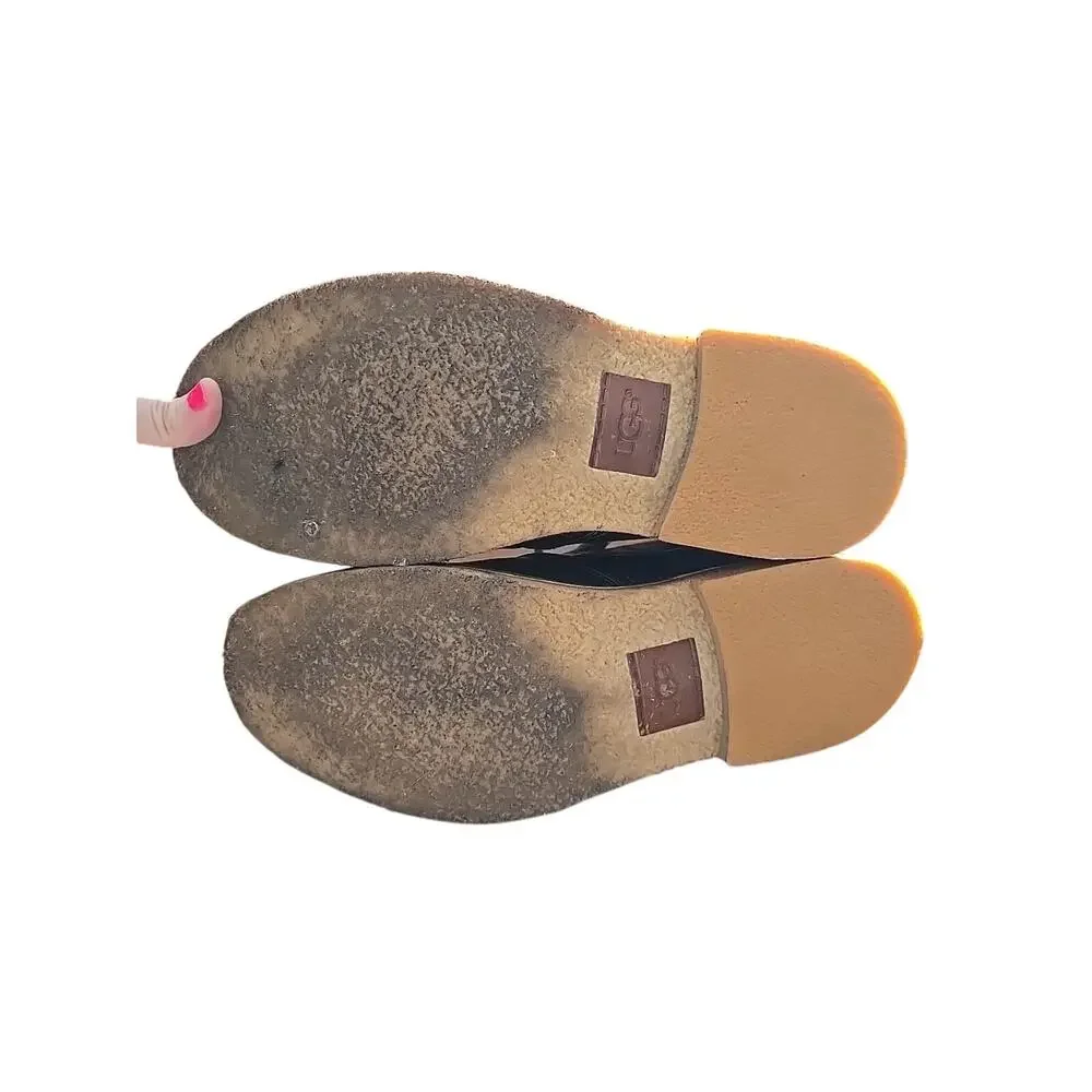 UGG leighton brown