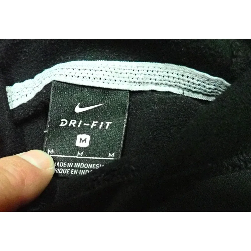 Nike chest blue front