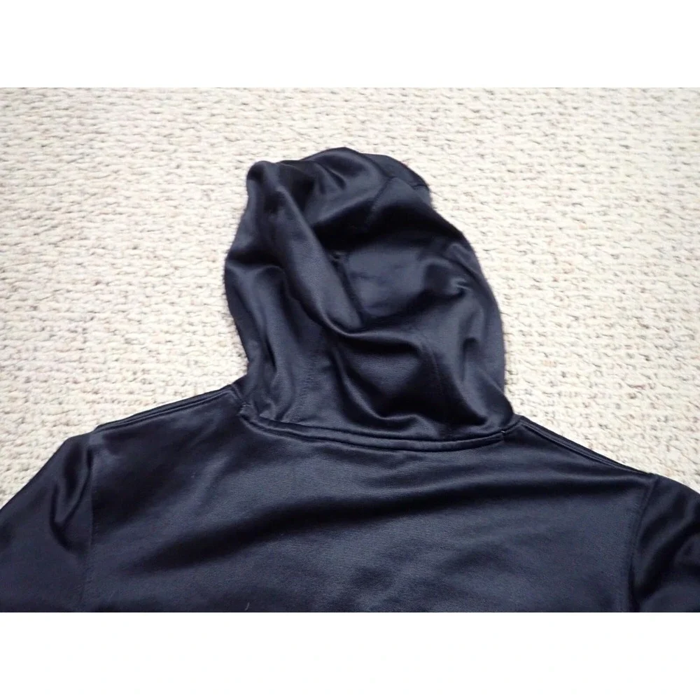 Nike young panels fit