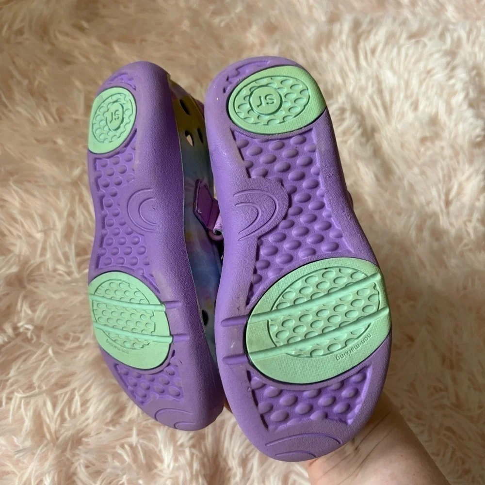 Stride Rite these stride
