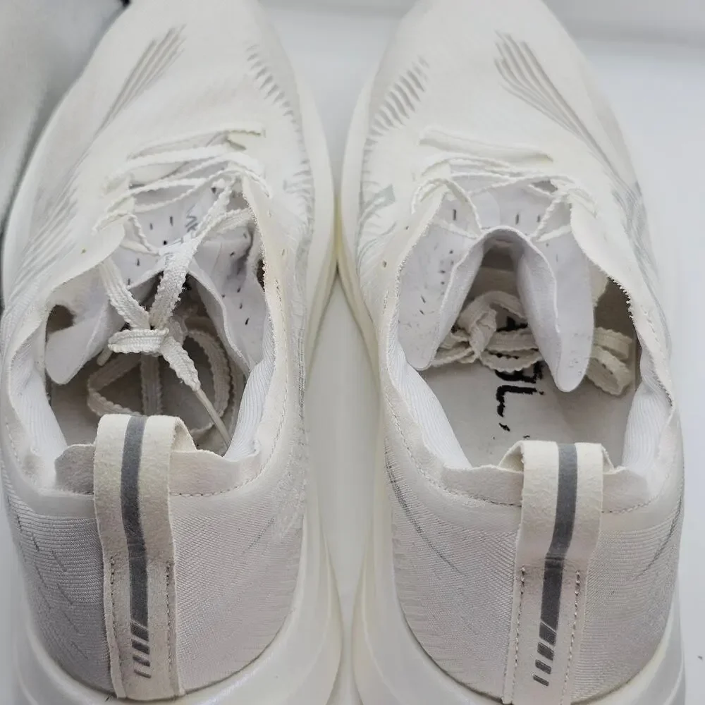 Asics megablast white