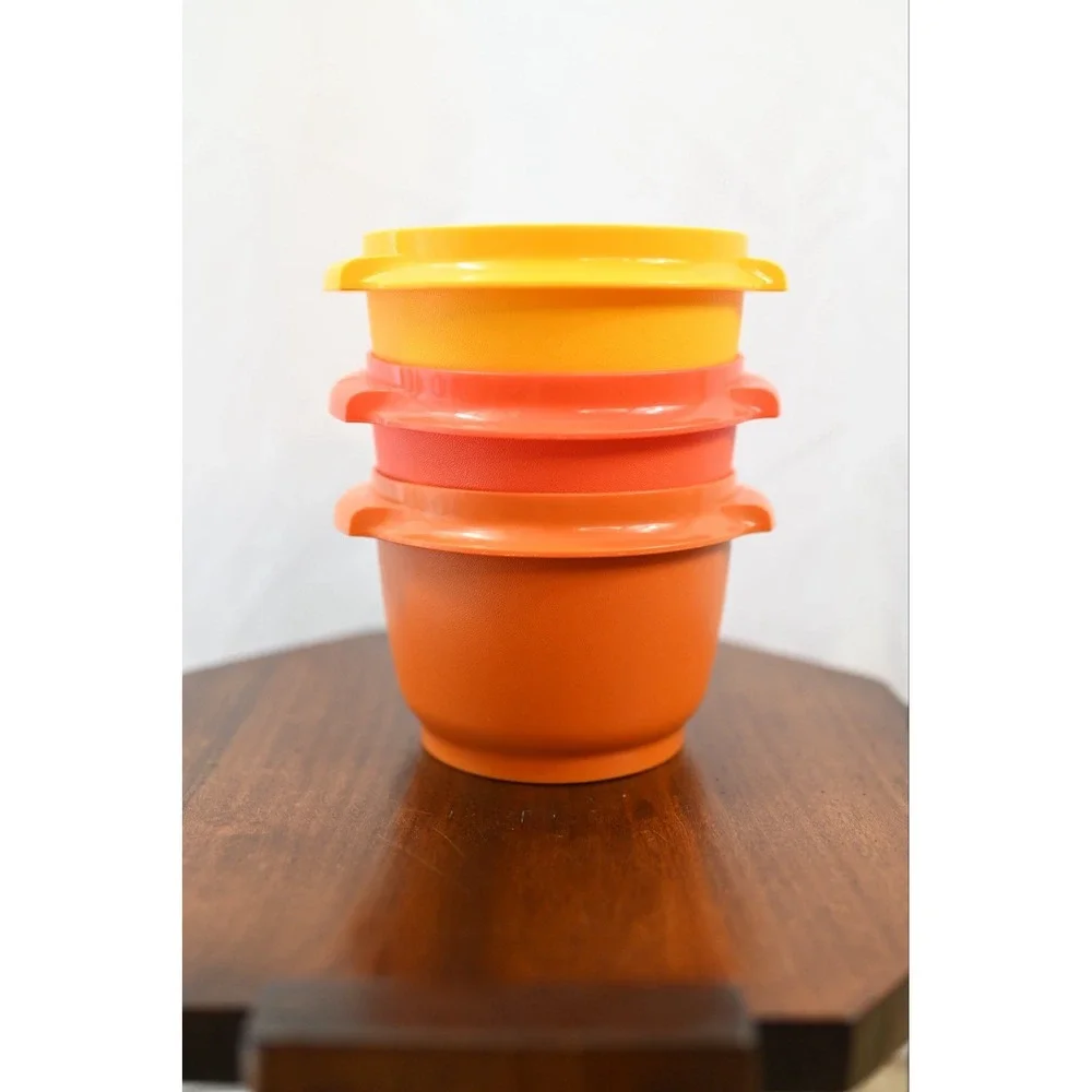 Tupperware vintage 886