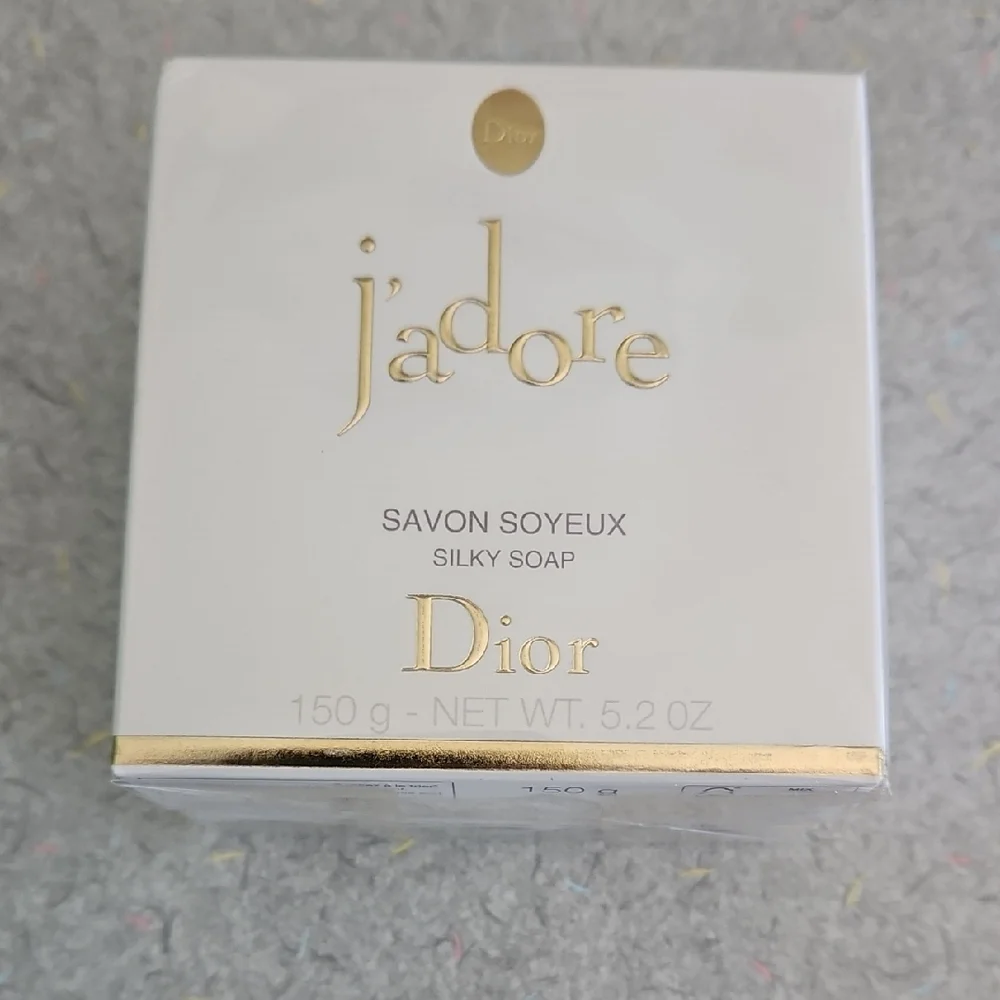 Dior elegant soap