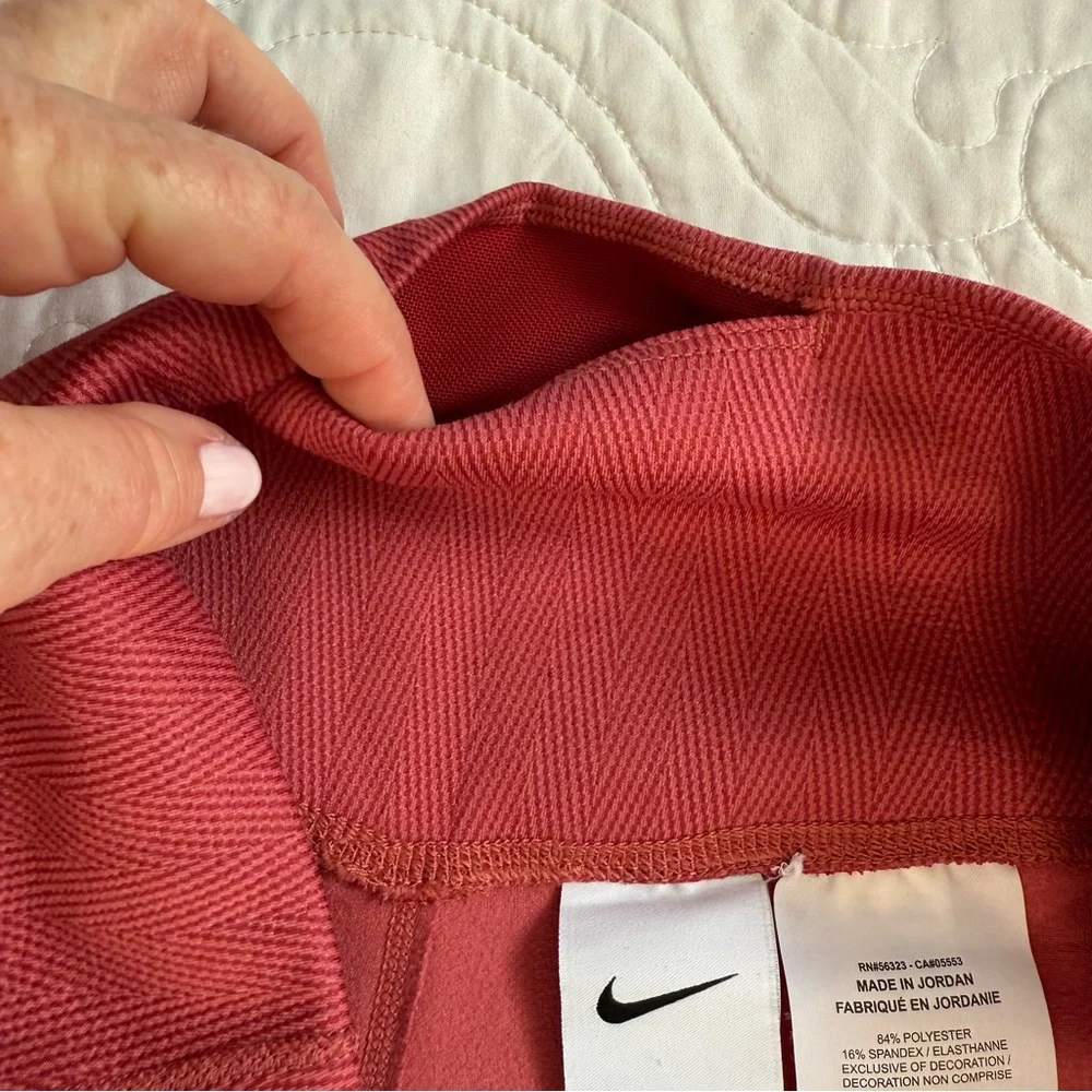 Nike therma fit