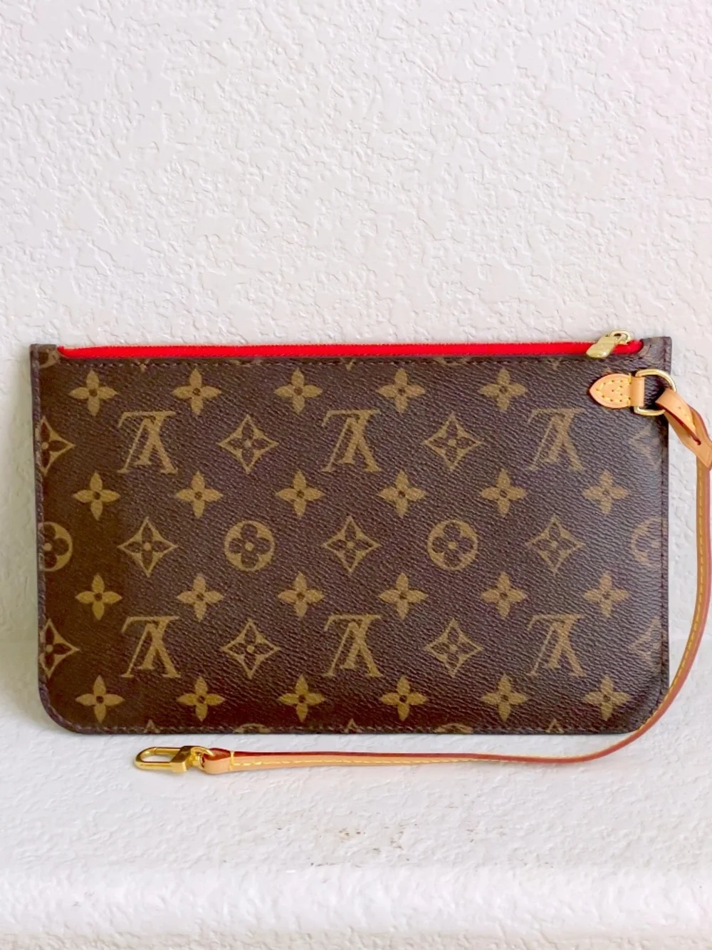 Louis Vuitton LV Monogram Neverfull Pouch