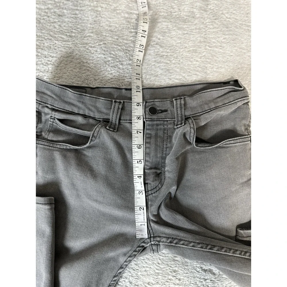 Levis used look