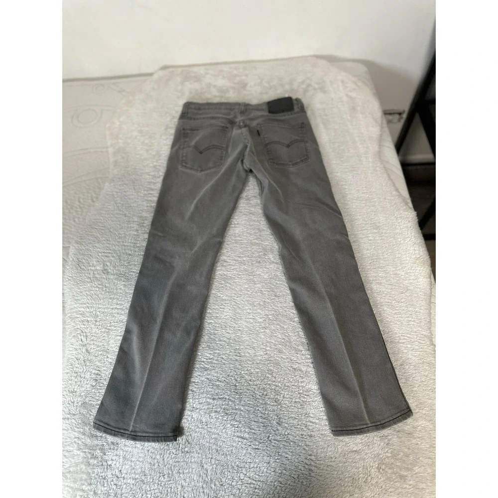 Levis used look
