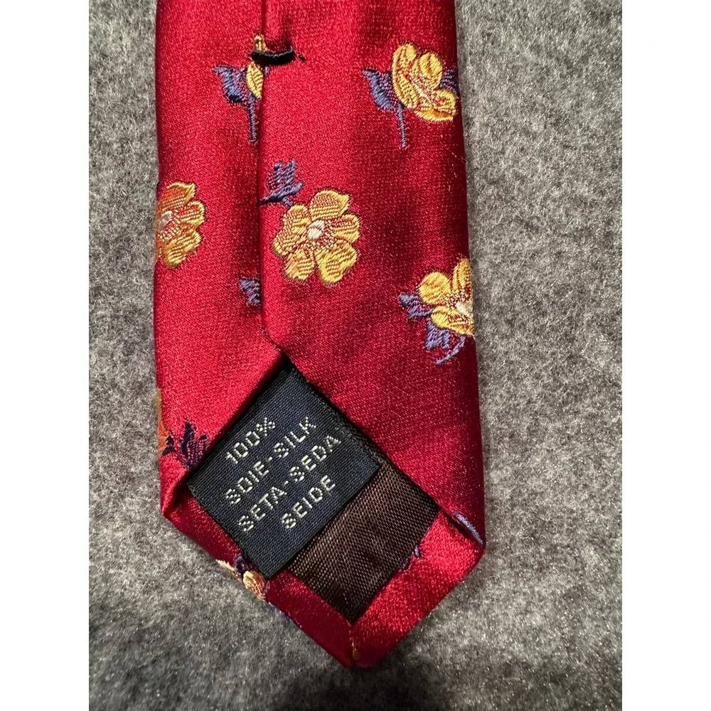 Faconnable silk necktie