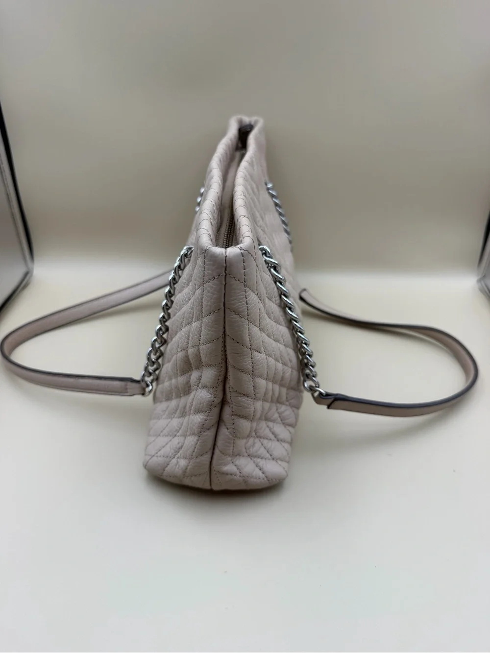 Karl Lagerfeld tote details zip