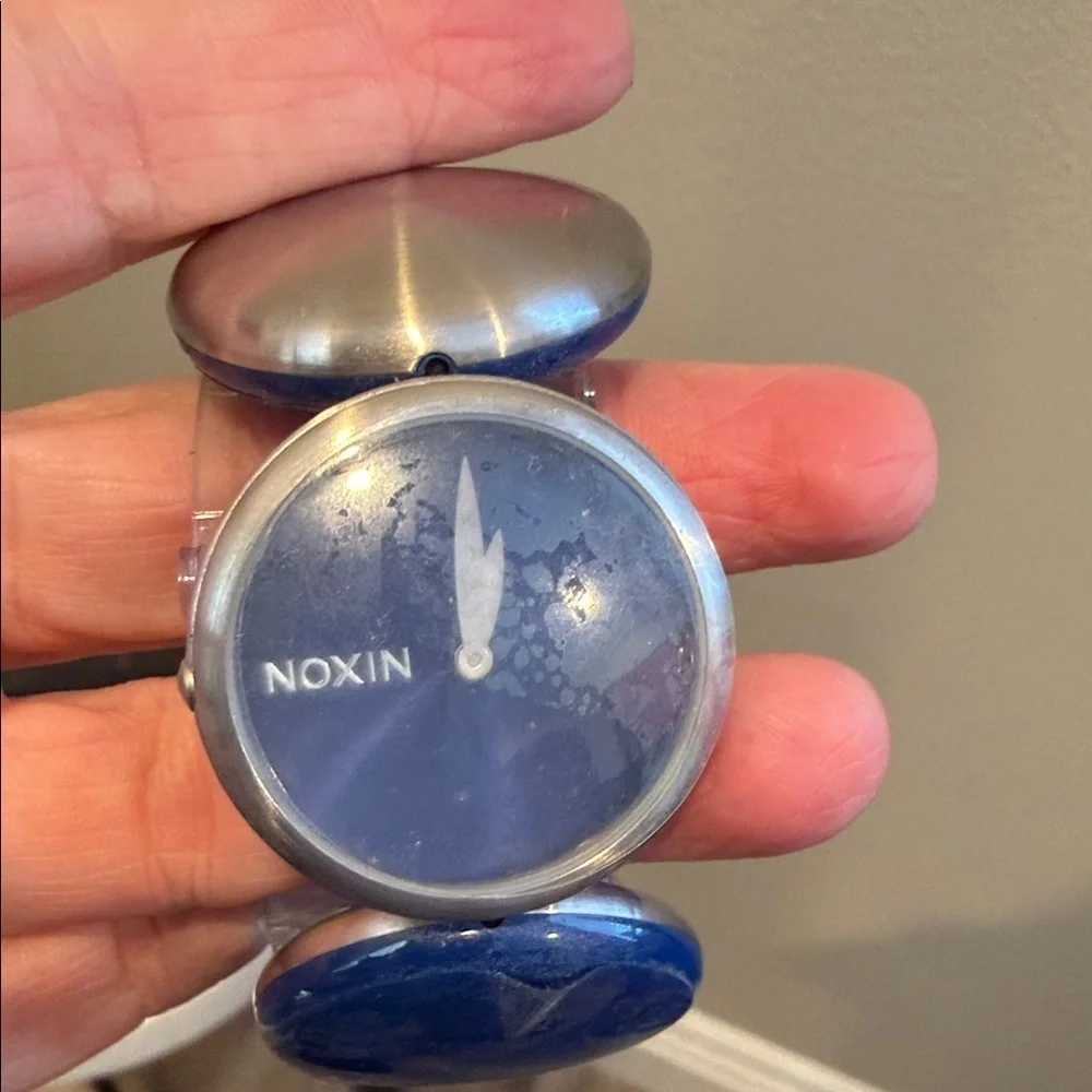 None stylish noxin